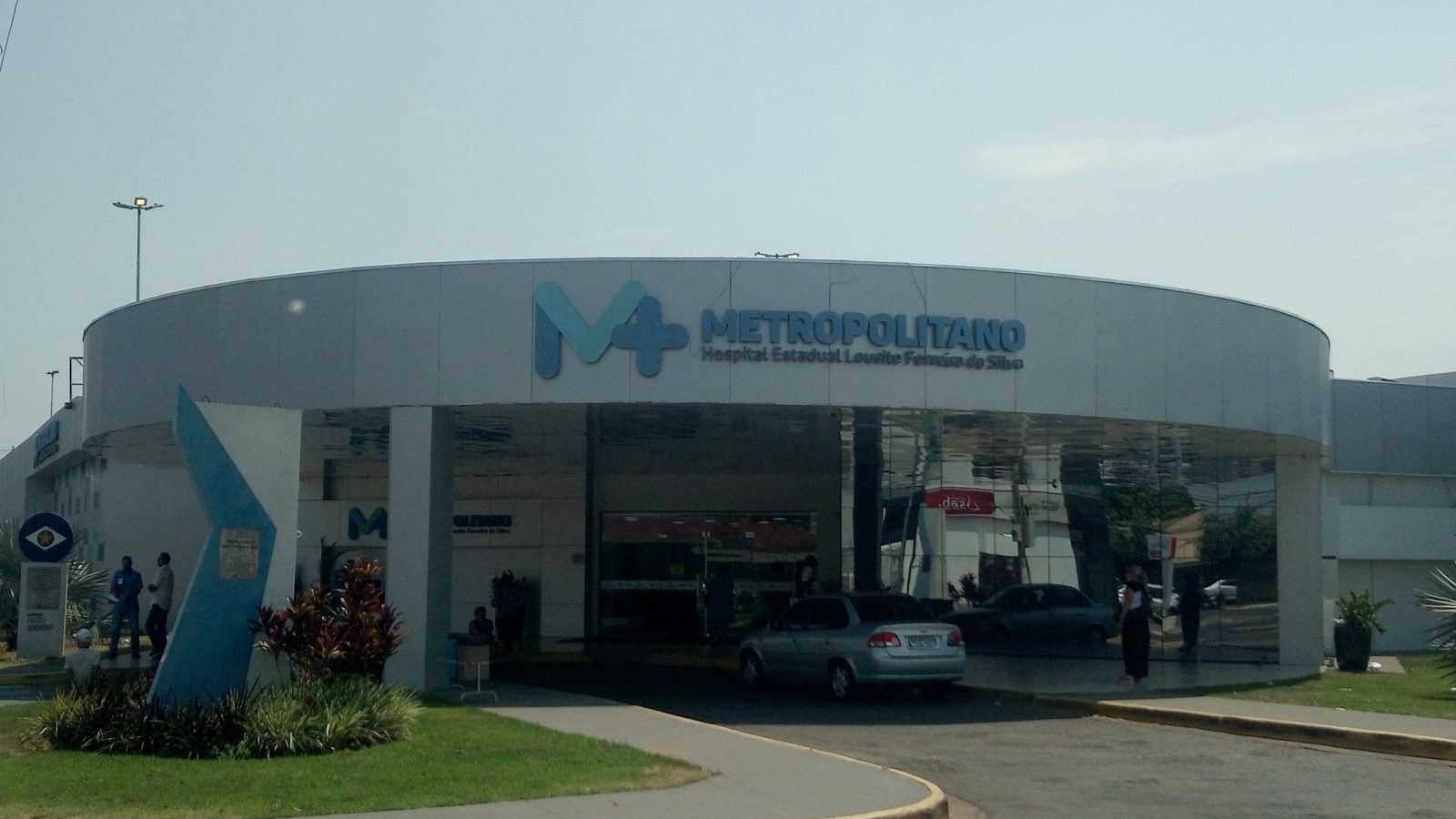 Fachada do Hospital Metropolitano em Várzea Grande