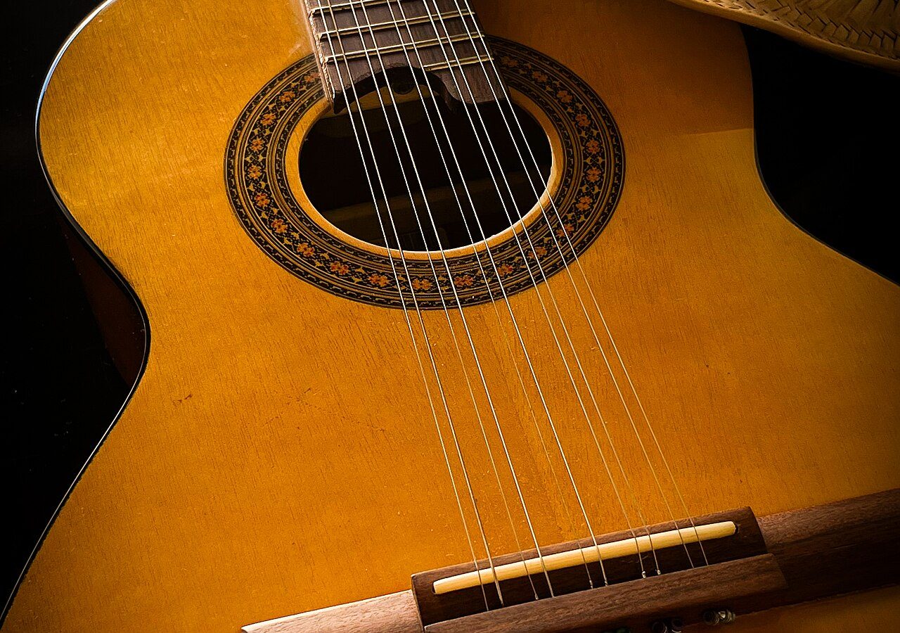 Viola caipira, instrumento símbolo da música regional