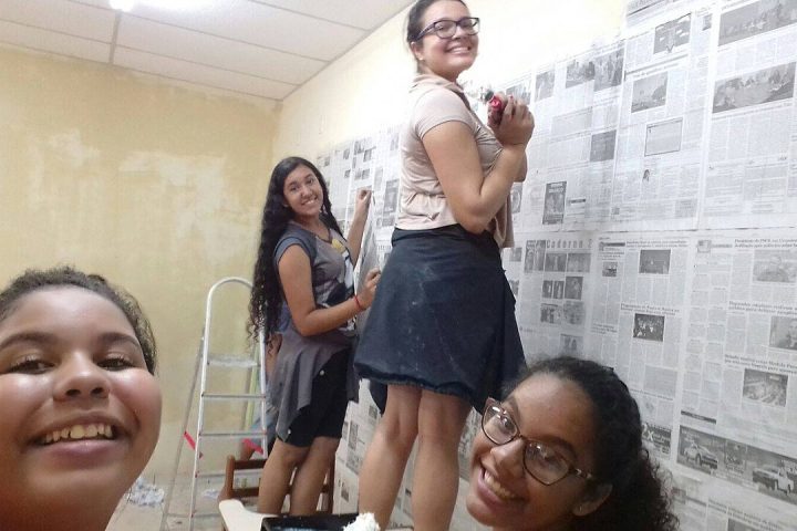 Alunos da Humberto Soares customizam salas de aula