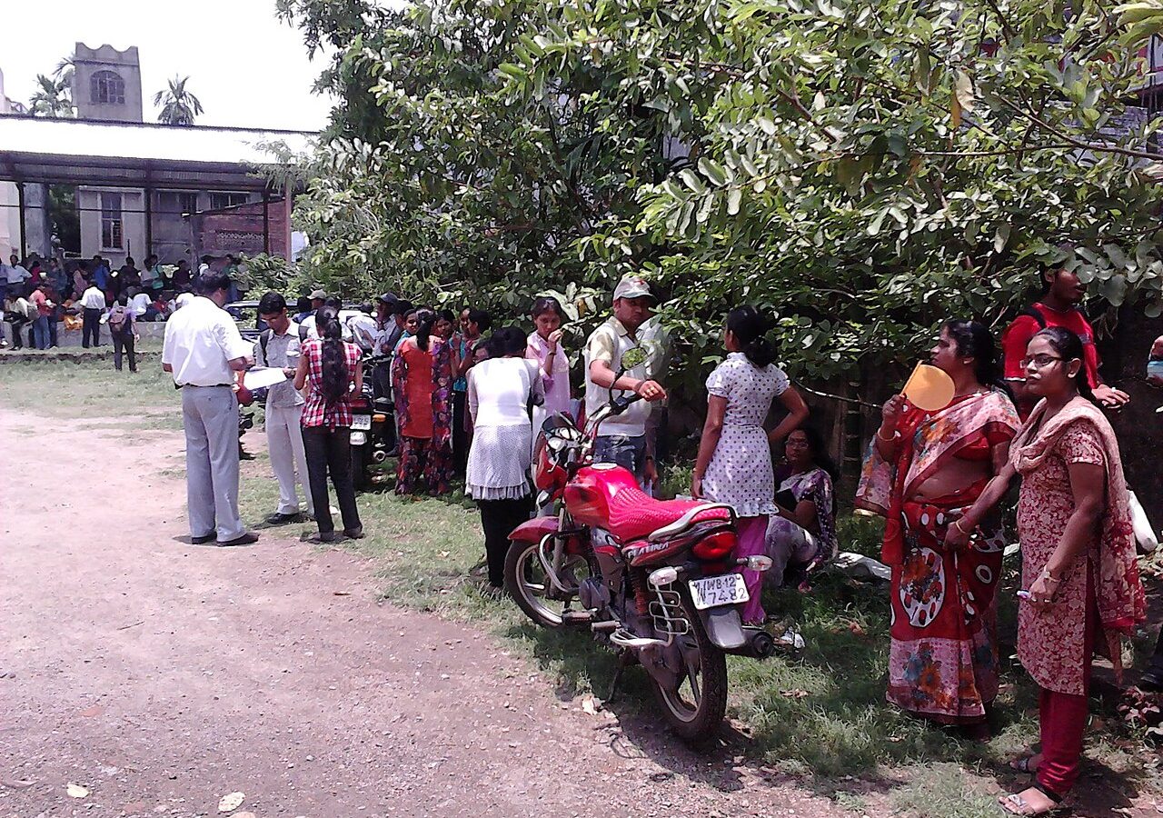 Primavera do Leste abre inscrições de concurso com 33 vagas e salários de até R$ 16,3 mil