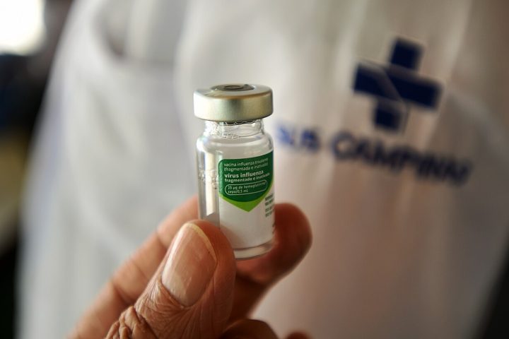 Casos de influenza sobem 74% em Cuiabá no 1º semestre e Saúde reforça vacinação nas 72 unidades da capital