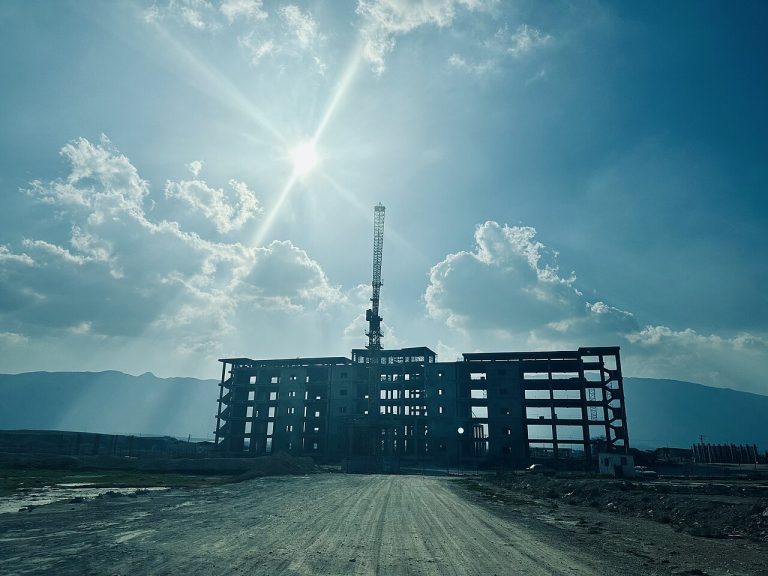 Obra do novo Hospital Regional de Tangará da Serra passa da metade da execução, aponta balanço do Governo de MT