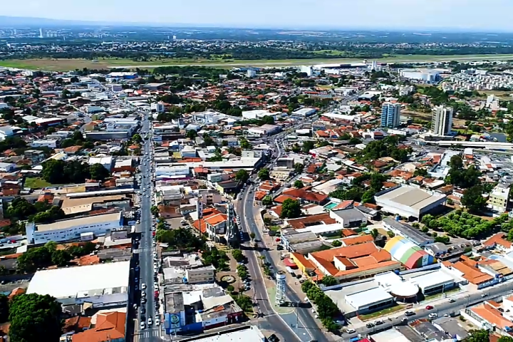 Vista panorâmica do centro de Várzea Grande, em Mato Grosso