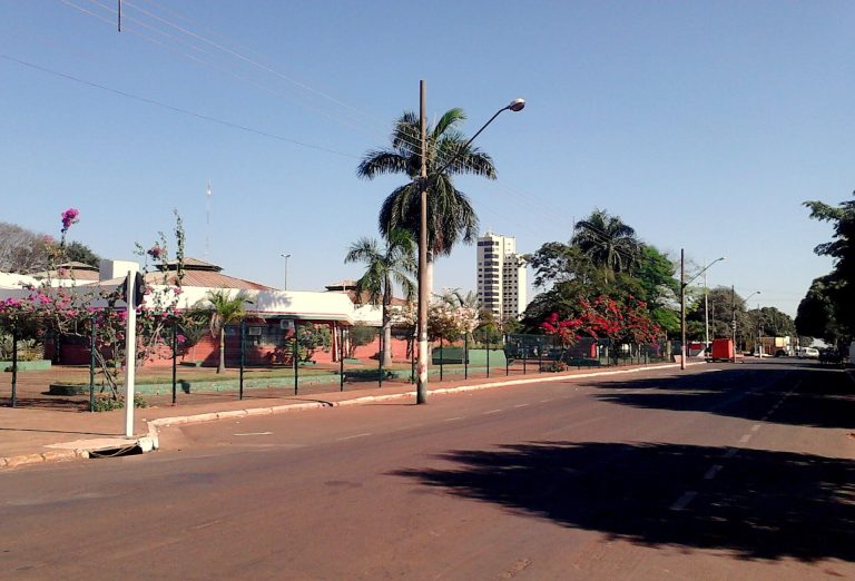 Rua 24, ao lado do Centro Cultural de Tangará da Serra, em Mato Grosso