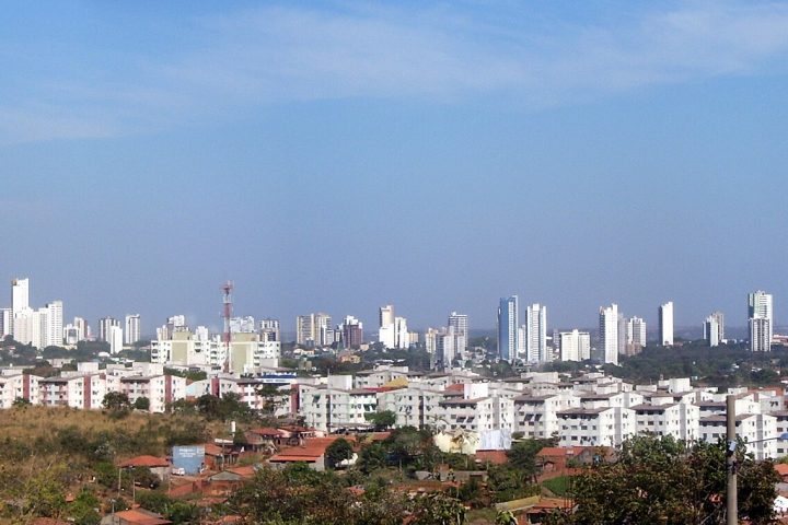 Vista panorâmica da cidade de Cuiabá, em Mato Grosso