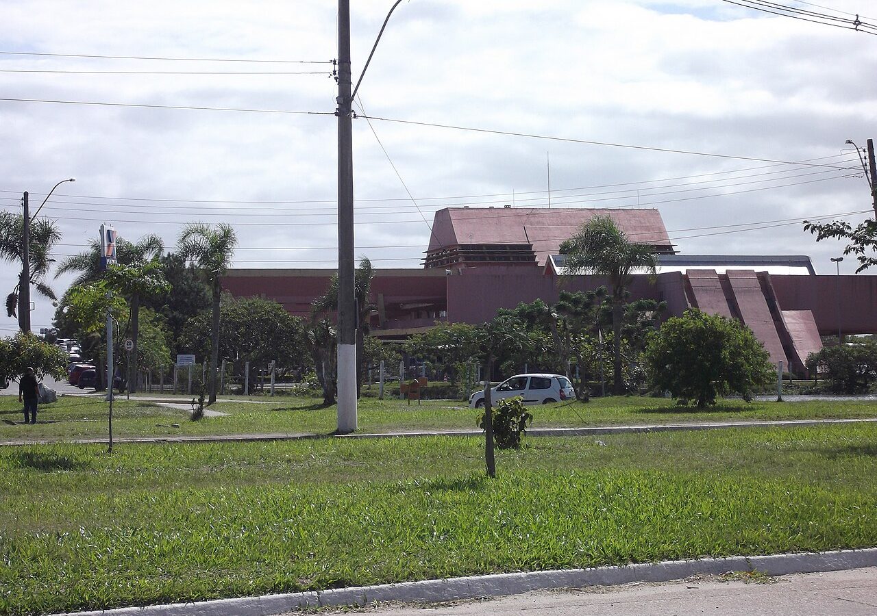 Prefeitura de Cuiabá vai climatizar e ampliar a Estação Alencastro, com entrega prevista para o fim de setembro