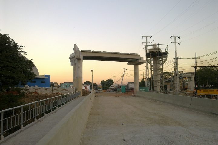 Viaduto em construção