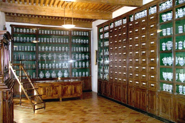 farmácia / dispensação de medicamentos