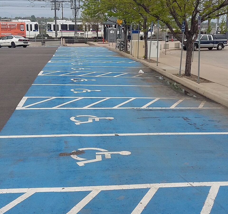 Sorriso já emitiu 237 credenciais de estacionamento para idosos e pessoas com deficiência em 2026