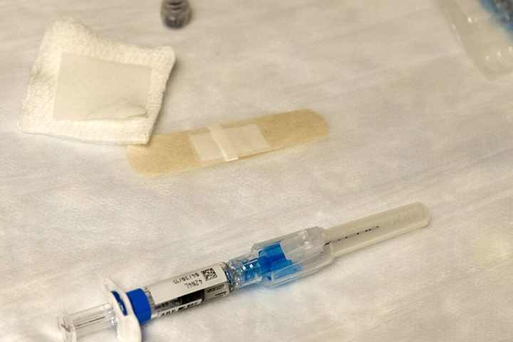 Seringa de vacina contra a gripe