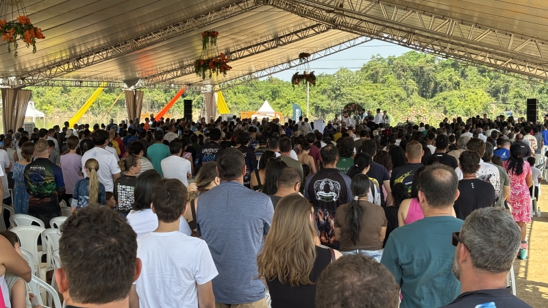 Romaria nas Águas reúne cerca de 90 embarcações e mil pessoas na missa e abre os 52 anos de Sinop