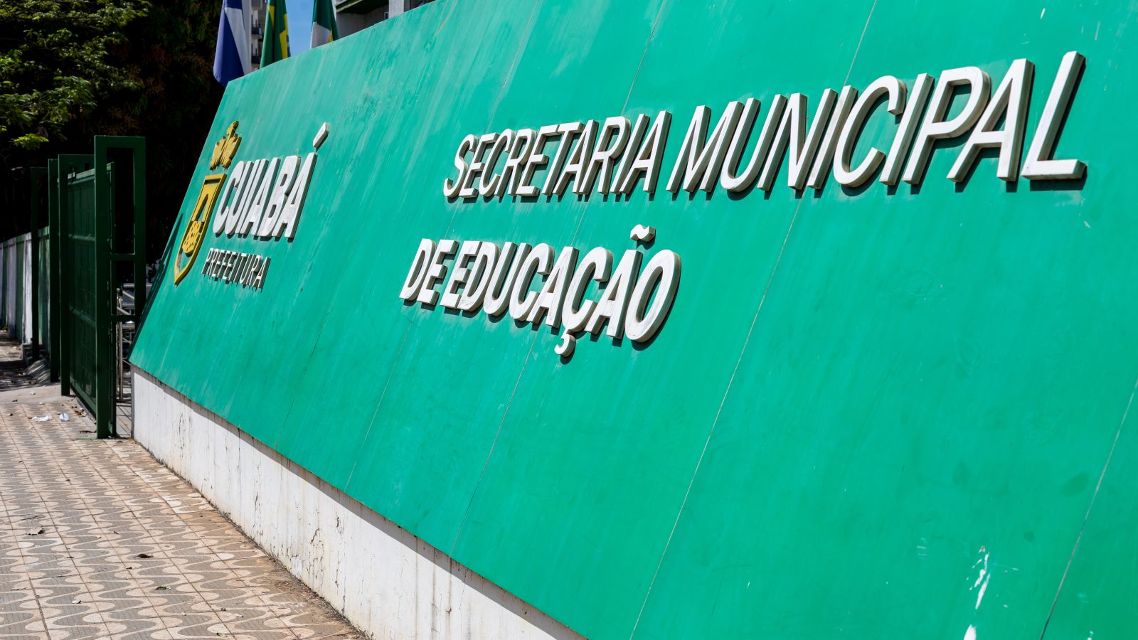 Cuiabá assina 19 contratos de merenda com a agricultura familiar após anular chamada anterior