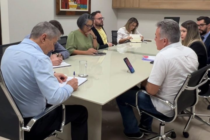 Cuiabá cria comissão de 30 servidores para analisar propostas de diretores de escola