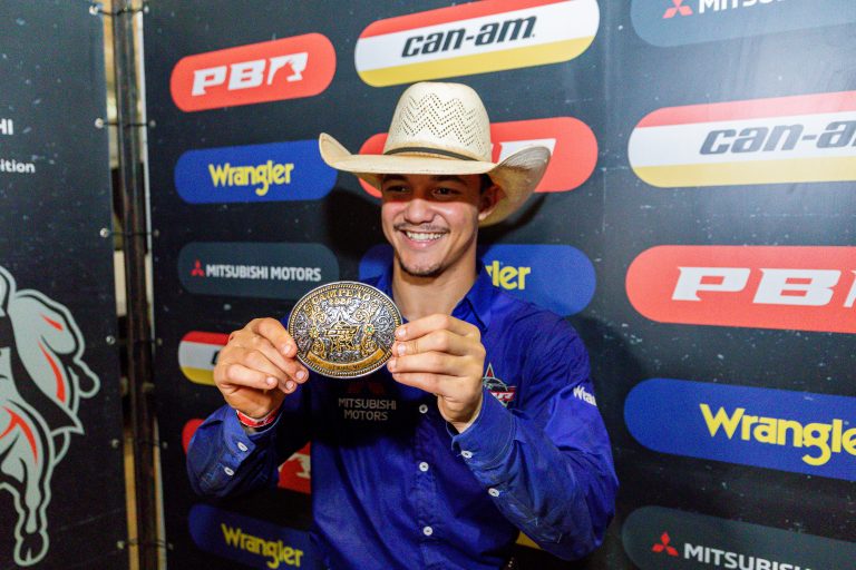Mato-grossense João Paulo Velasco vence a etapa da PBR em Cuiabá com 339,2 pontos