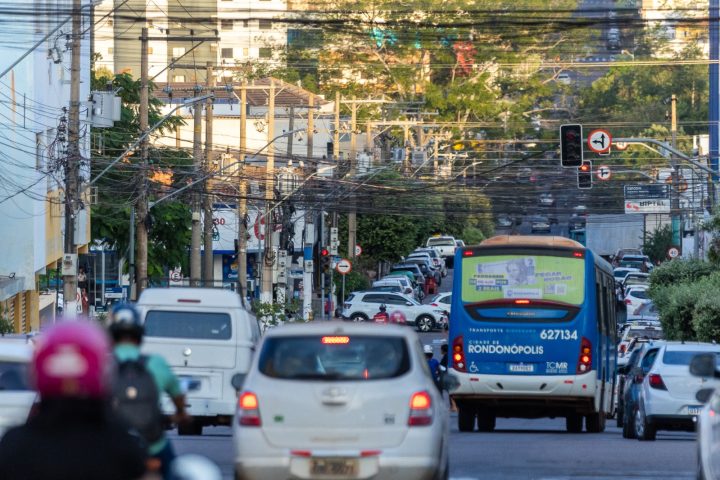 Decreto dá transporte coletivo de graça em Rondonópolis das 6h às 13h no dia 7