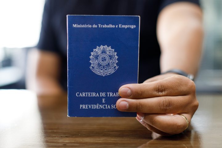 Sine de Cuiabá divulga mais de 700 vagas, e o maior salário é de R$ 7.409,15