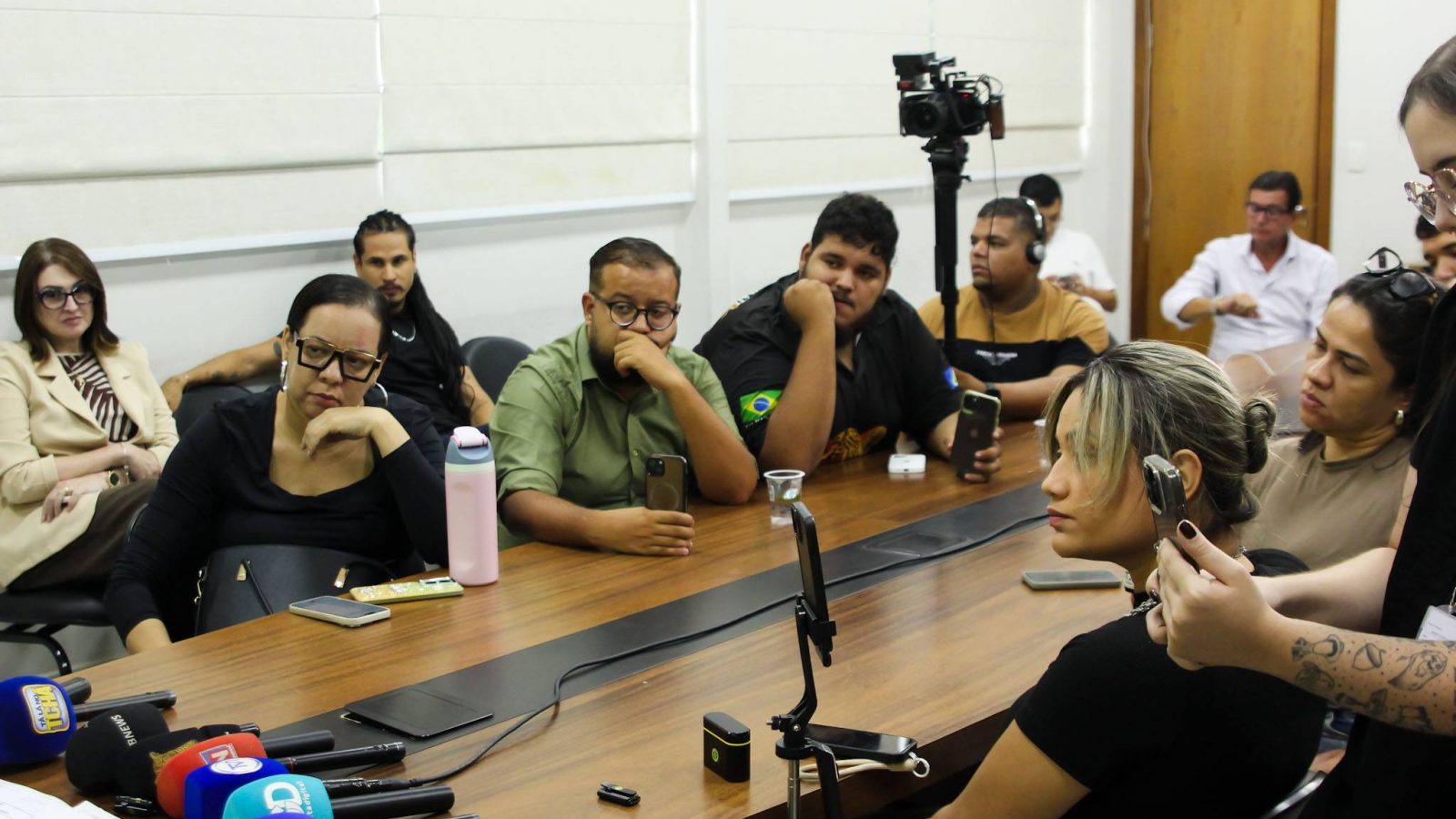 Várzea Grande reestrutura 15 planos de carreira e projeta concurso com até 6 mil vagas em 2027