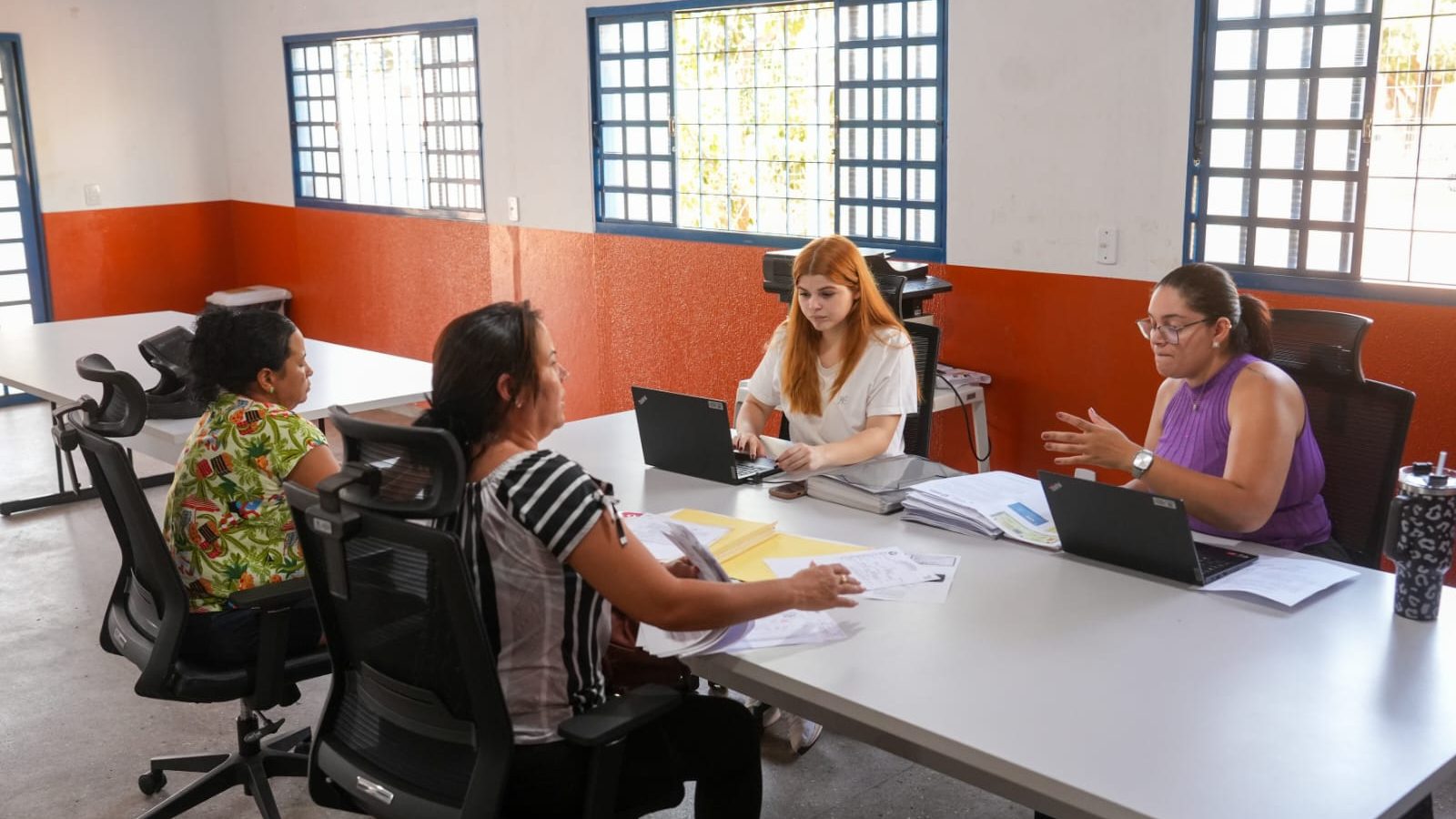 Rondonópolis leva atendimento de regularização fundiária ao Jardim Iguaçu e ao Jardim Eldorado