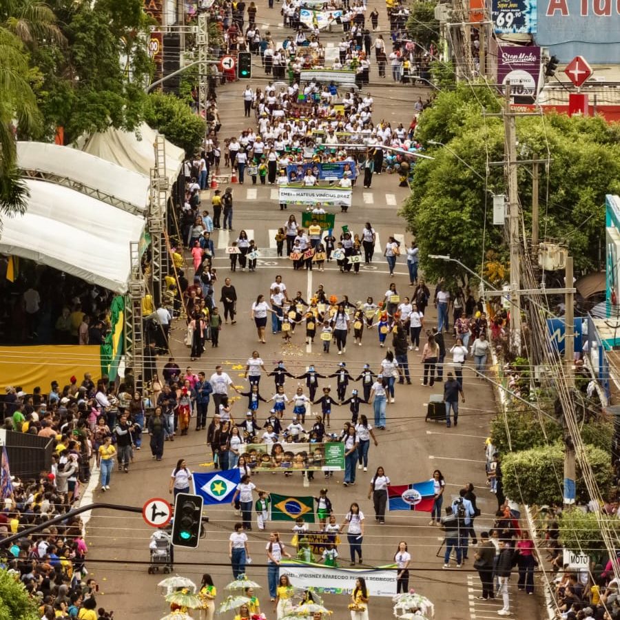 Desfile de 7 de Setembro em Rondonópolis reúne 16 mil desfilantes e 45 mil espectadores, diz prefeitura