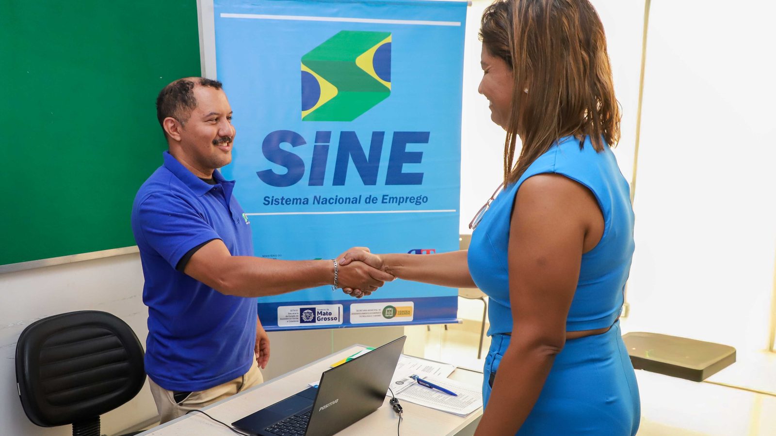 Sine de Várzea Grande abre setembro com 449 vagas, sendo 113 para pessoas com deficiência