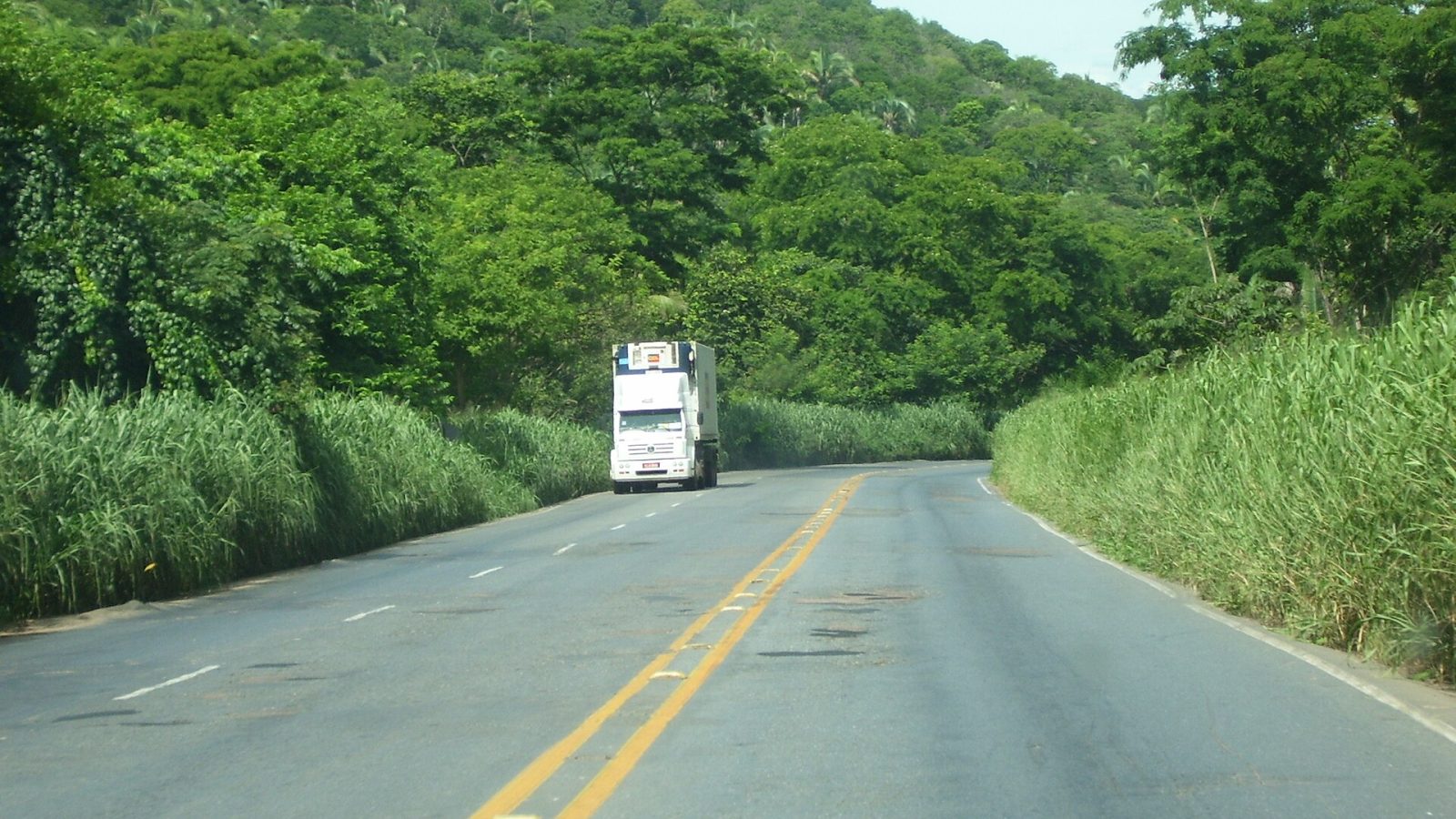 Trecho de rodovia BR-163