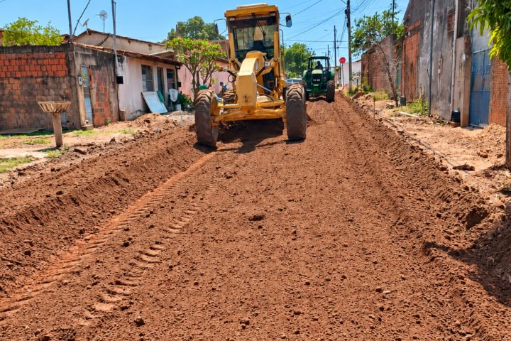 Oito vias do Três Barras entram na fase de base para receber asfalto, obra de R$ 1,95 milhão