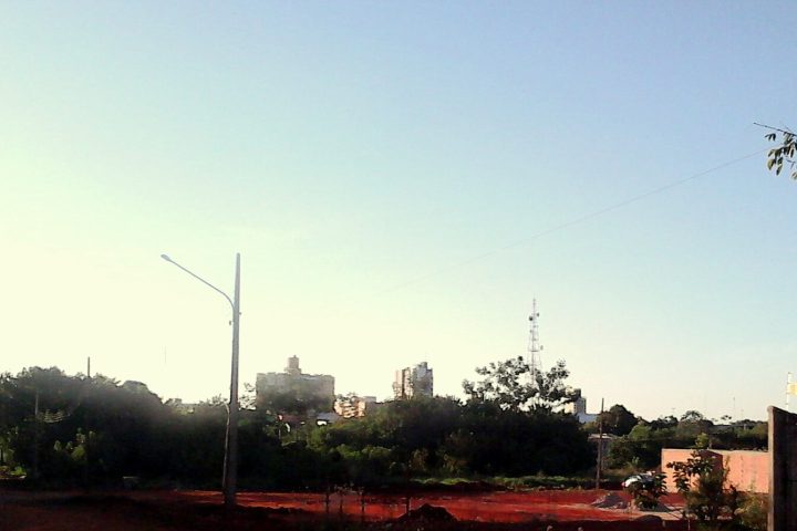 Imagem ilustrativa: Alguns prédios de Tangará da Serra ao fundo - panoramio