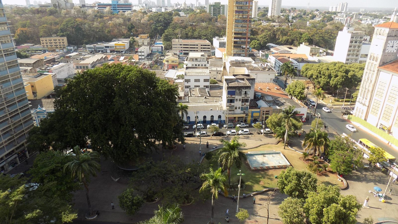 Vista aérea da área central de Cuiabá