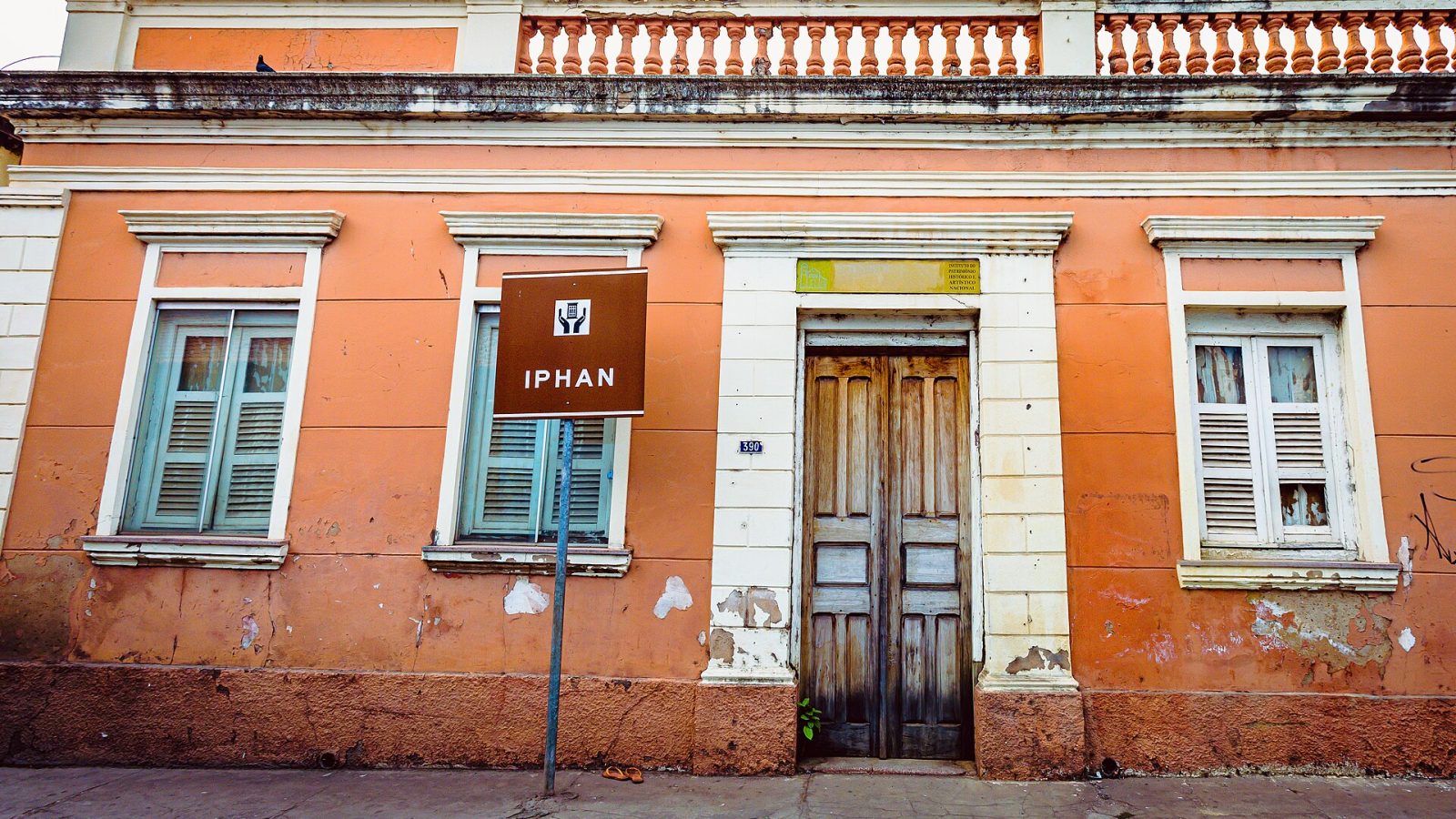 Prédio do Iphan em centro histórico de Cuiabá