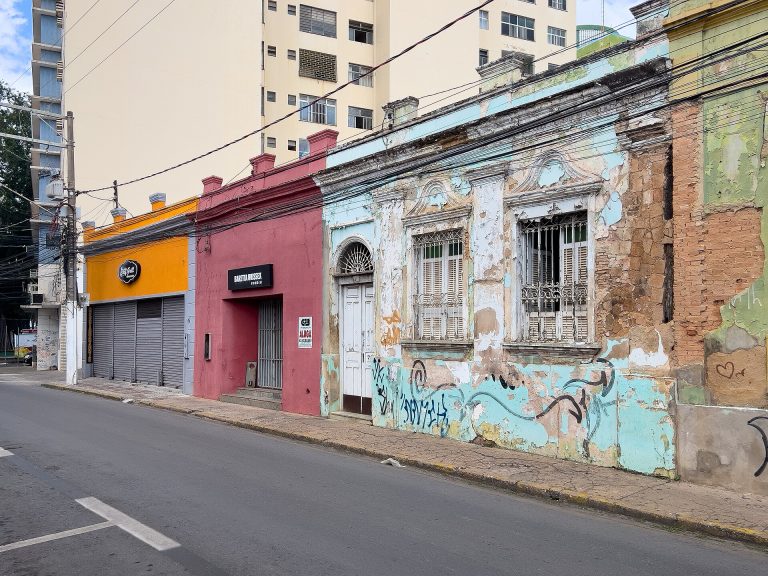 Rua Pedro Celestino Cuiabá 55-69 2024-3402