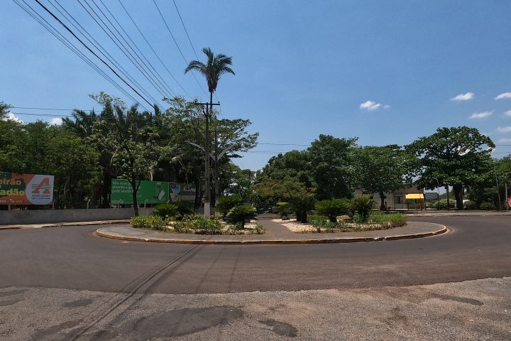 Orla do Rio Garças - Barra do Garças - Mato Grosso - BR 12